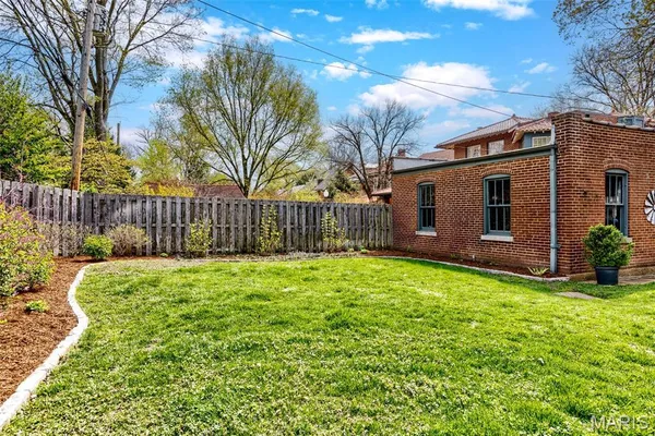 $749,900 | 7163 Washington Avenue, University City, MO 63130