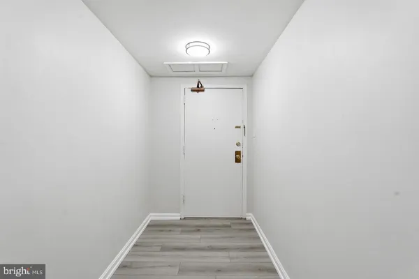 $3,400 | 5250 Valley Forge Drive, Unit 108, Alexandria, VA 22304