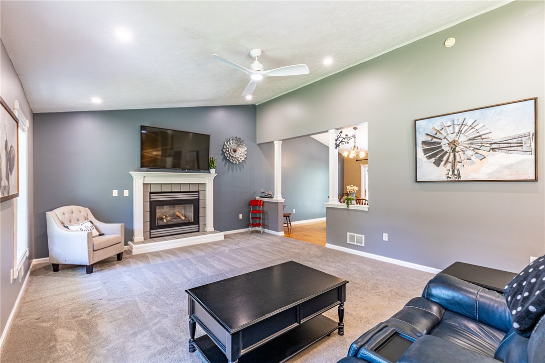 11 Plains Road Mendon, NY 14472 - Photo 8 of 50 Living Room