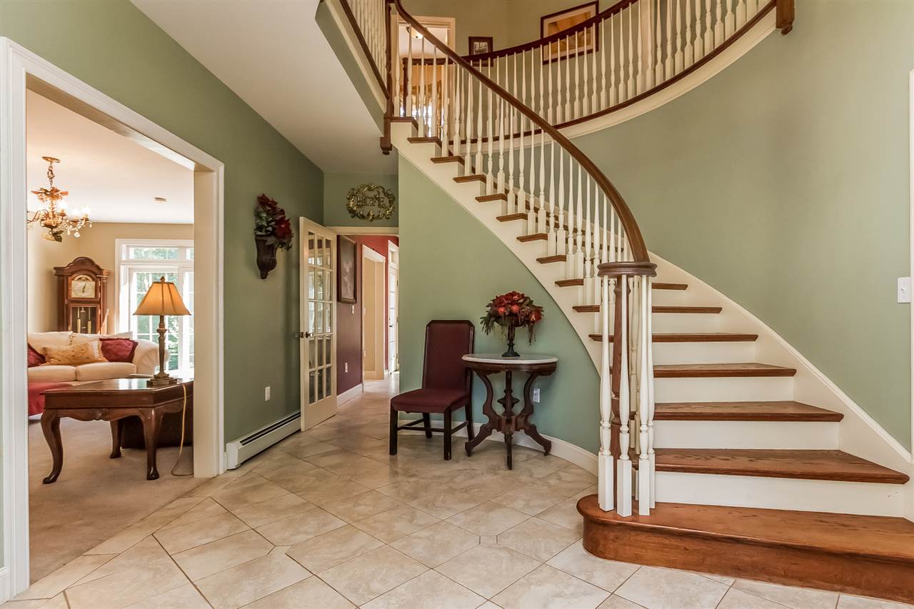 249 Bunker Hill Road Auburn, NH 03032 - Photo 2 of 40 Gallery Image 2