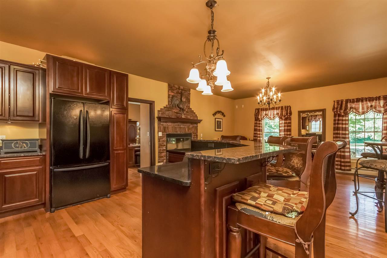 249 Bunker Hill Road Auburn, NH 03032 - Photo 11 of 40 Gallery Image 11