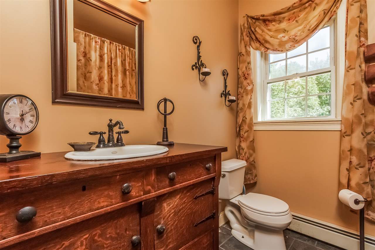 249 Bunker Hill Road Auburn, NH 03032 - Photo 28 of 40 Gallery Image 28