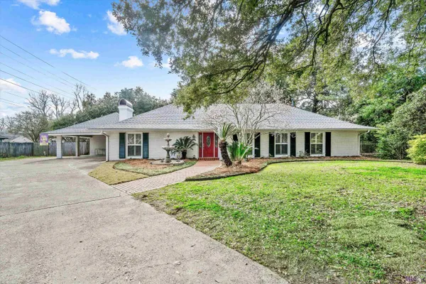 $735,000 | 4528 Claycut Road, Baton Rouge, LA 70806
