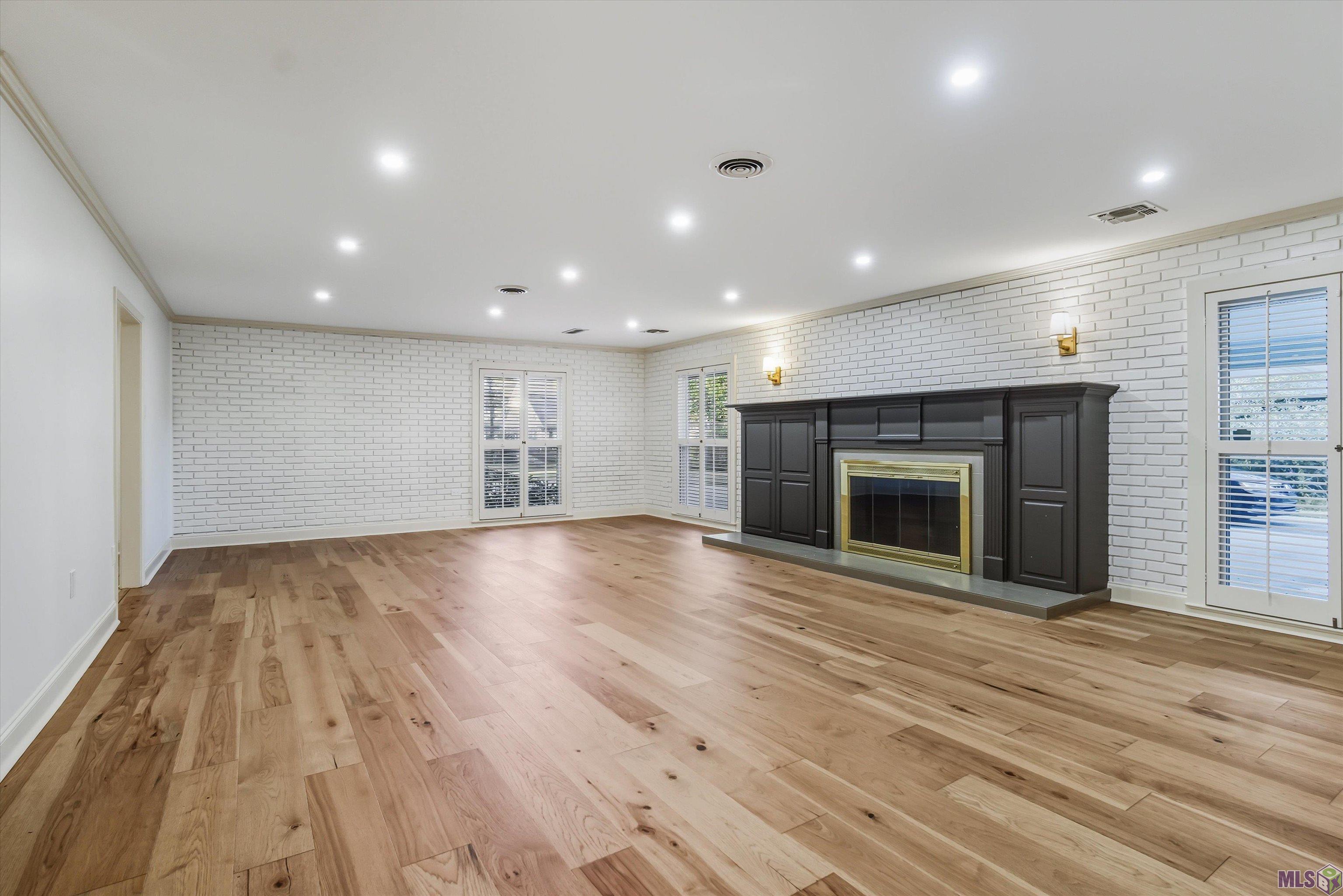 4528 Claycut Road Baton Rouge, LA 70806 - Photo 7 of 32