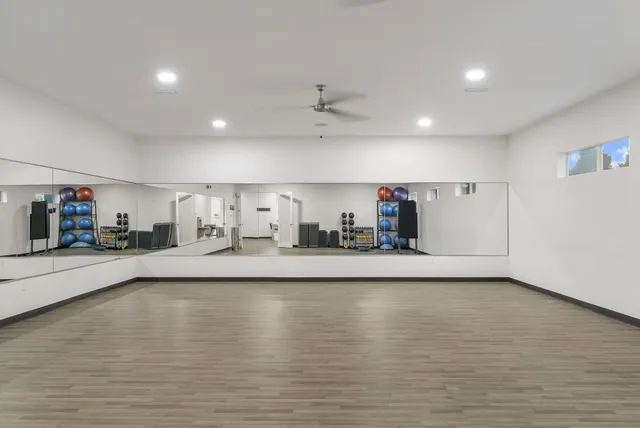 $495,000 | 51 Leap Year Lane, Freeport, FL 32439