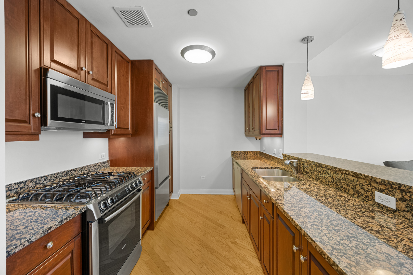 60 East Monroe Street, Unit 1905 Chicago, IL 60603 - Photo 5 of 23