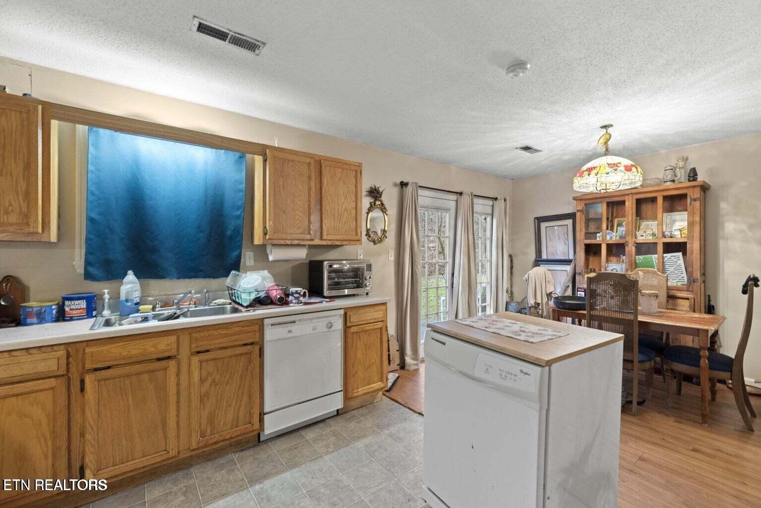 420424 Sulphur Springs Road Clinton, TN 37716 - Photo 8 of 14