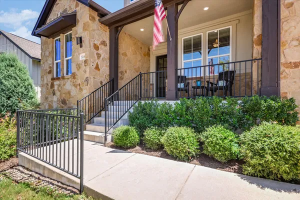 $625,000 | 724 Dayridge Drive, Dripping Springs, TX 78620