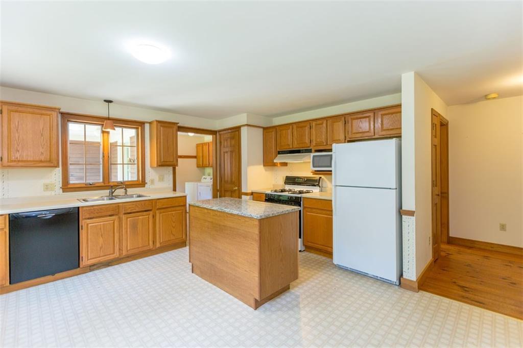 476 Upper Round Pond Road Bristol, ME 04564 - Photo 5 of 35 Photo