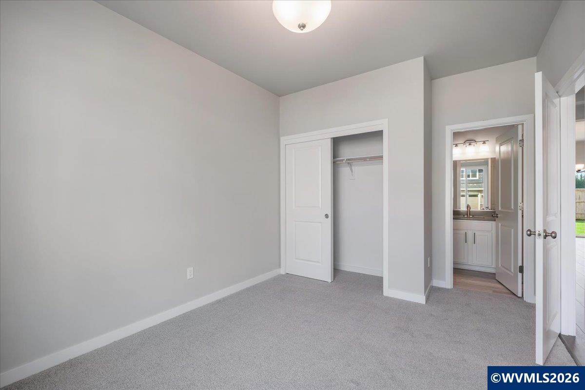 237 Northwest Newcastle Street Dallas, OR 97338 - Photo 17 of 30