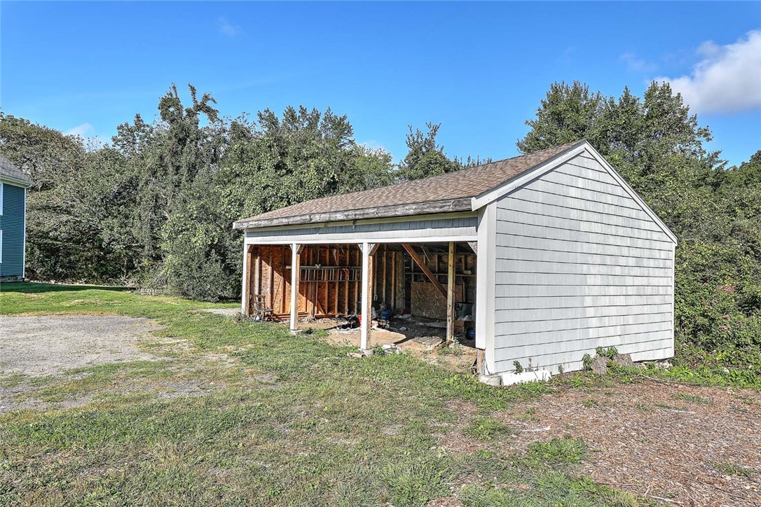 114 E Road Tiverton, RI 02878 - Photo 28 of 28