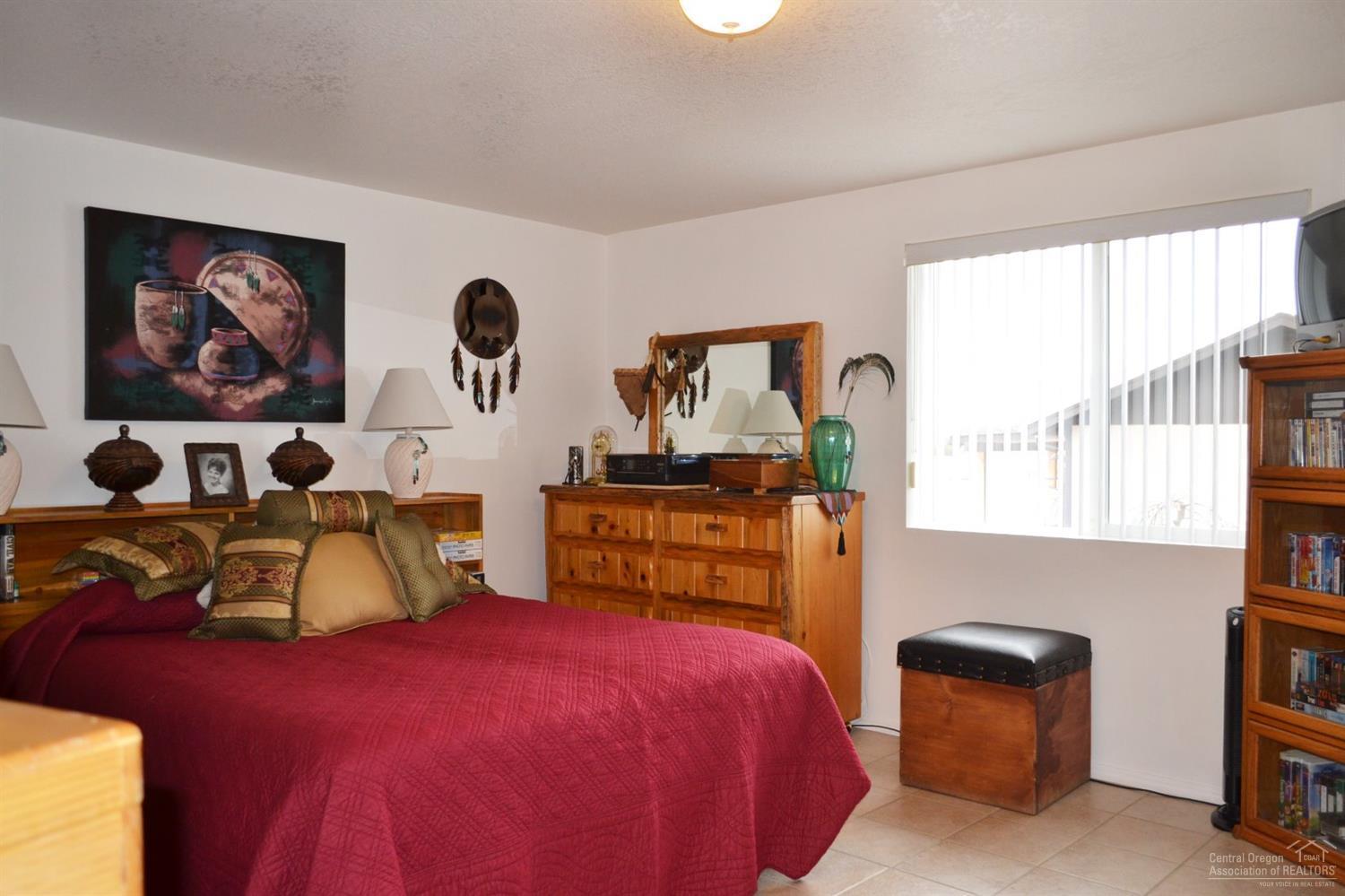 2917 Northeast Yellowpine Road Prineville, OR 97754 - Photo 9 of 25 Additional Photo
