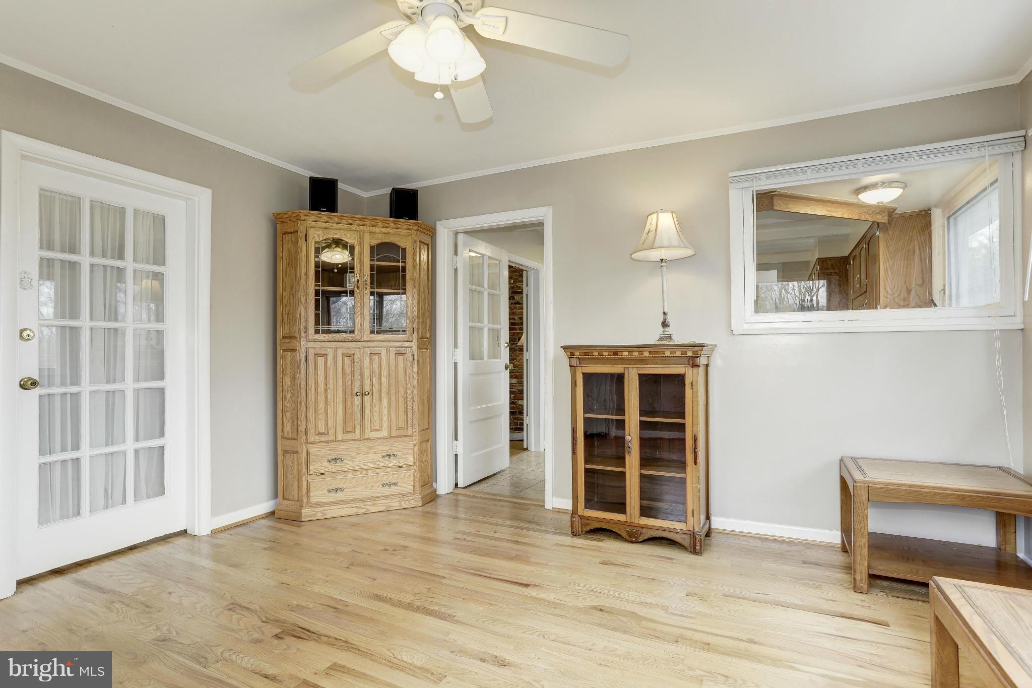 10740 Kinloch Road Silver Spring, MD 20903 - Photo 22 of 30 Bonus Sunroom/Office