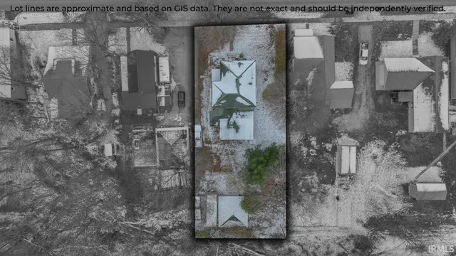 $99,500 | 330 East Main Street, Camden, IN 46917