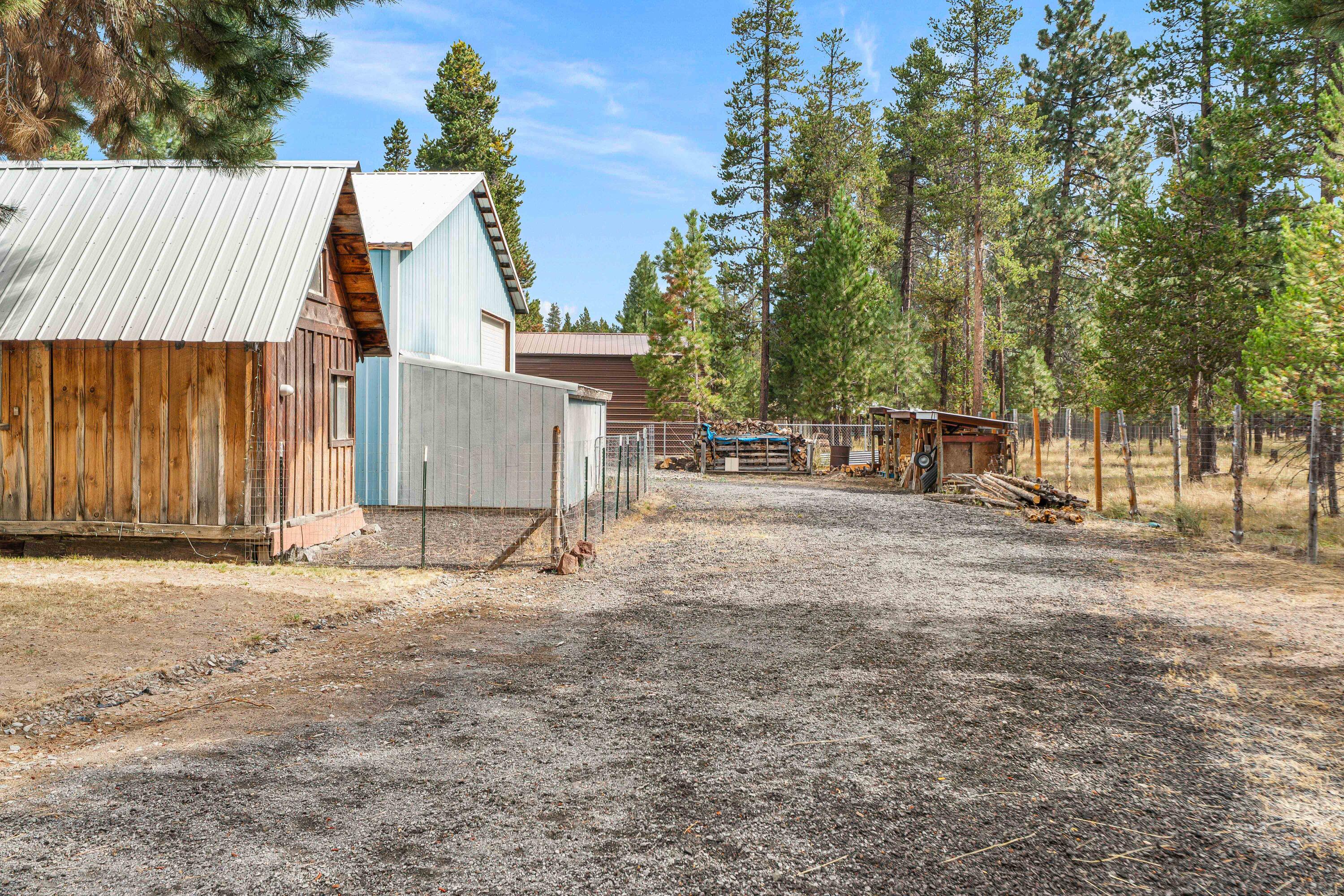 152381 Wagon Trail Road La Pine, OR 97739 - Photo 37 of 38