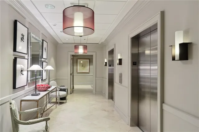 $995,000 | 625 St Charles Avenue, Unit 10C, New Orleans, LA 70130