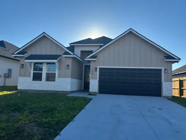 $2,395 | 3629 Rebecca Drive, Corpus Christi, TX 78410