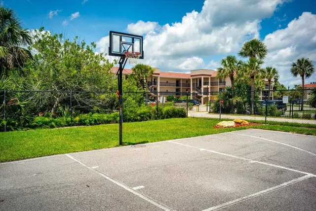 $425,000 | 2 Dondanville Road, Unit 115, St. Augustine, FL 32080