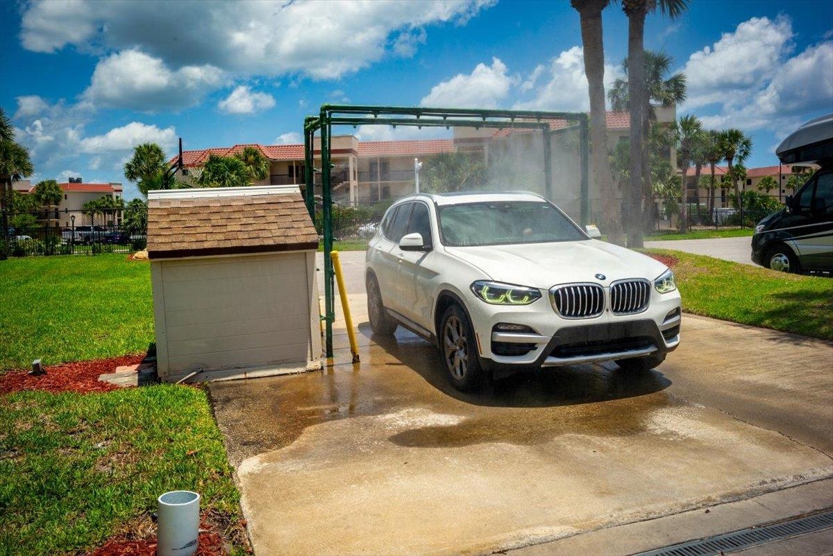 2 Dondanville Road, Unit 115 St. Augustine, FL 32080 - Photo 29 of 36 a front view of a house with a yard