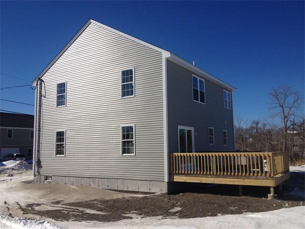 186 Whitefield Street Fall River, MA 02721 - Photo 2 of 3