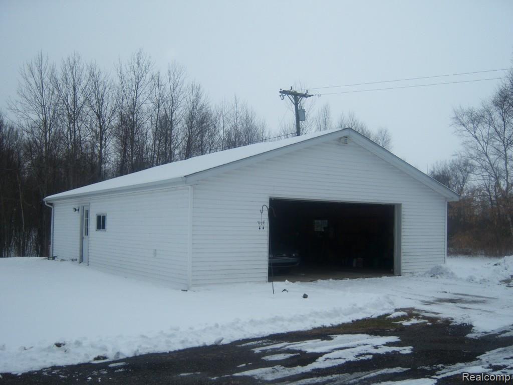 5670 Snay Road Palms, MI 48465 - Photo 2 of 5 102_1671.jpg