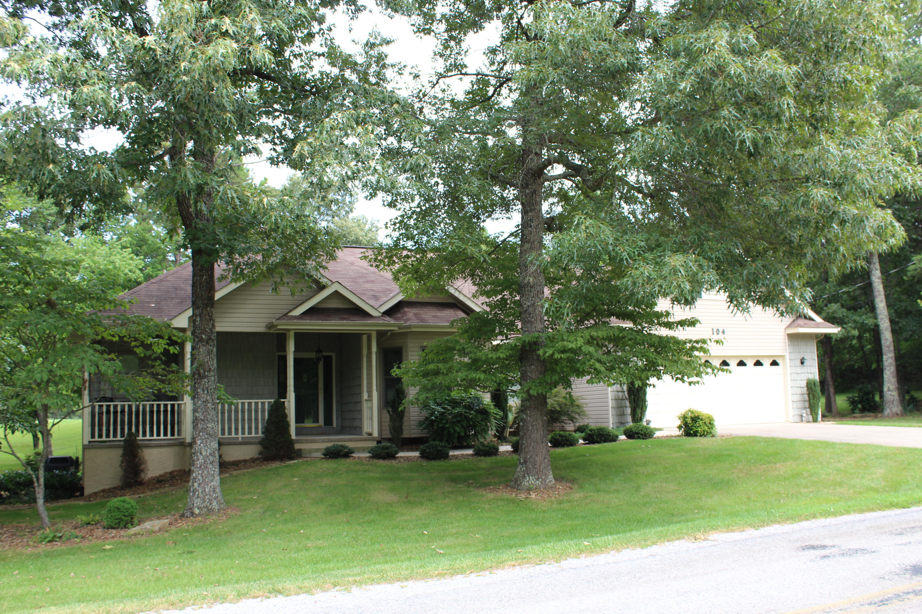 104 Malvern Road Crossville, TN 38558 - Photo 1 of 37 IMG_3015