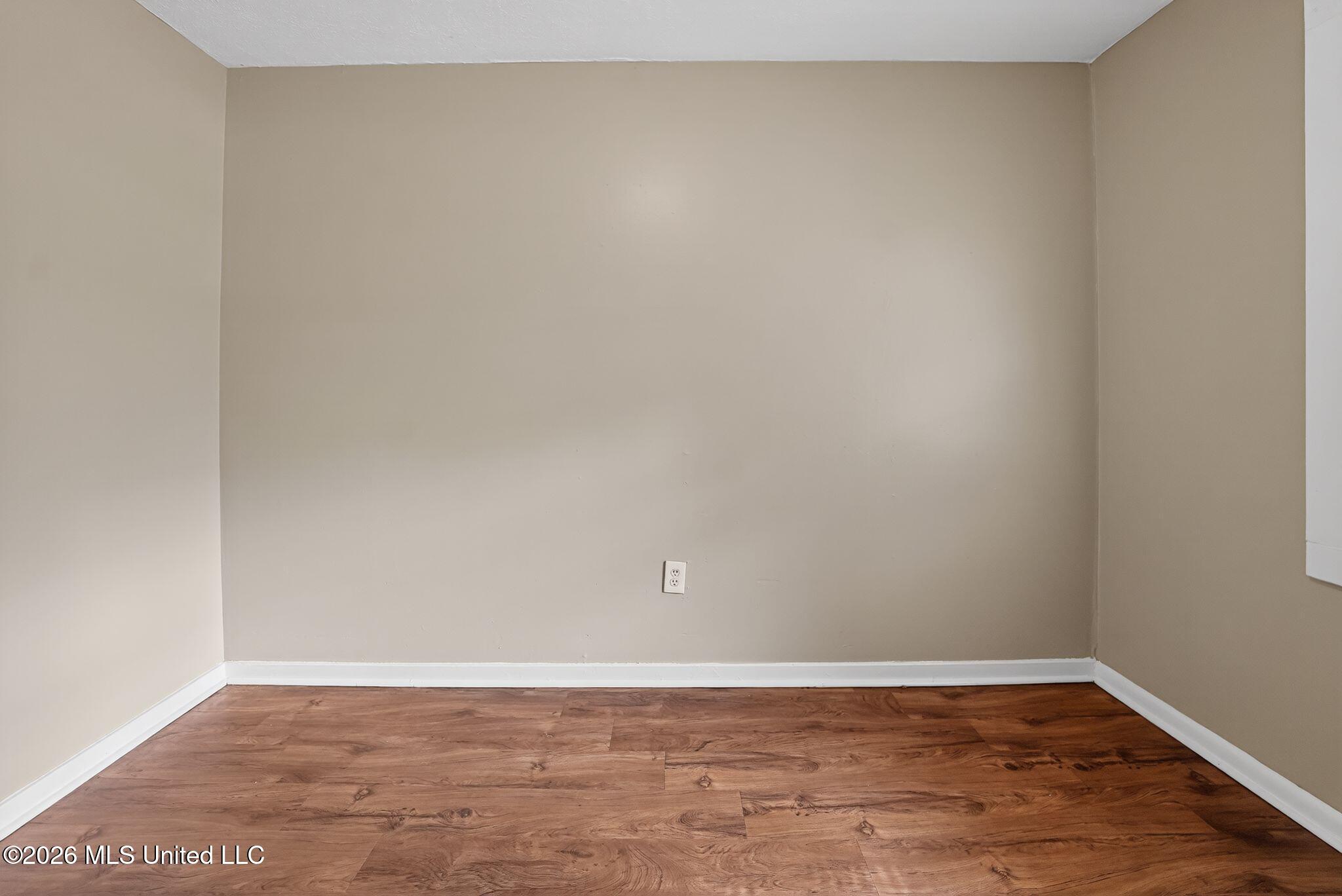 4597 Kirkley Drive Jackson, MS 39206 - Photo 23 of 44 23_4597_Kirkley_Dr_Jackson_MS_39206-Livi