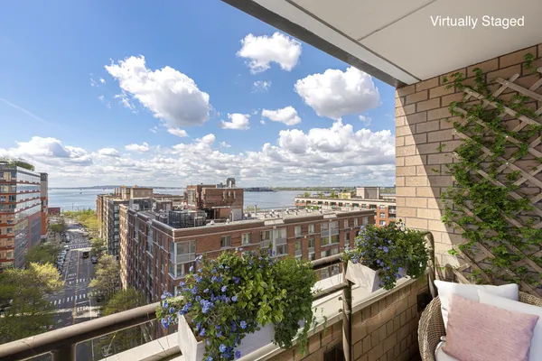 $768,000 | 200 Rector Place, Unit 12F | Battery Park City