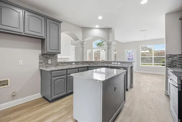 $3,500 | 1904 Meera Lane, Mansfield, TX 76063