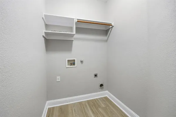 $3,500 | 1904 Meera Lane, Mansfield, TX 76063