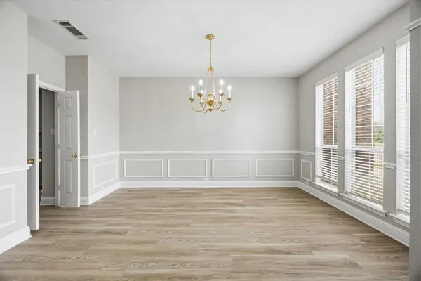 $3,500 | 1904 Meera Lane, Mansfield, TX 76063