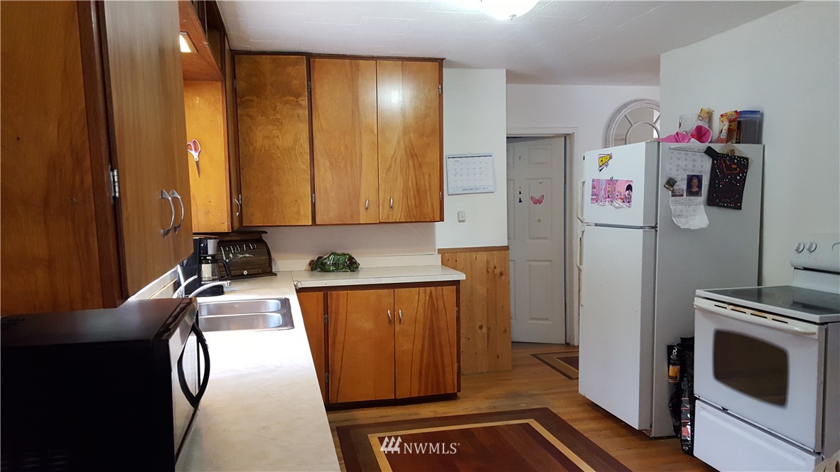 13800 Center Road Quilcene, WA 98376 - Photo 2 of 24