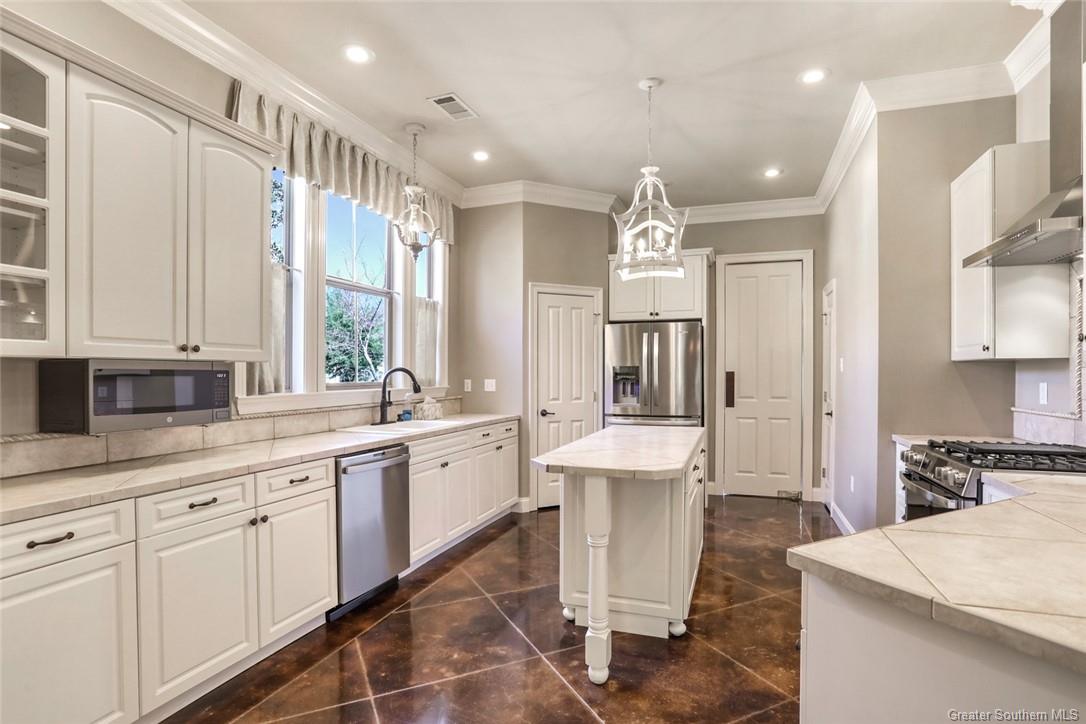 1445 Natchez Loop Covington, LA 70433 - Photo 8 of 35 Gallery Image 8