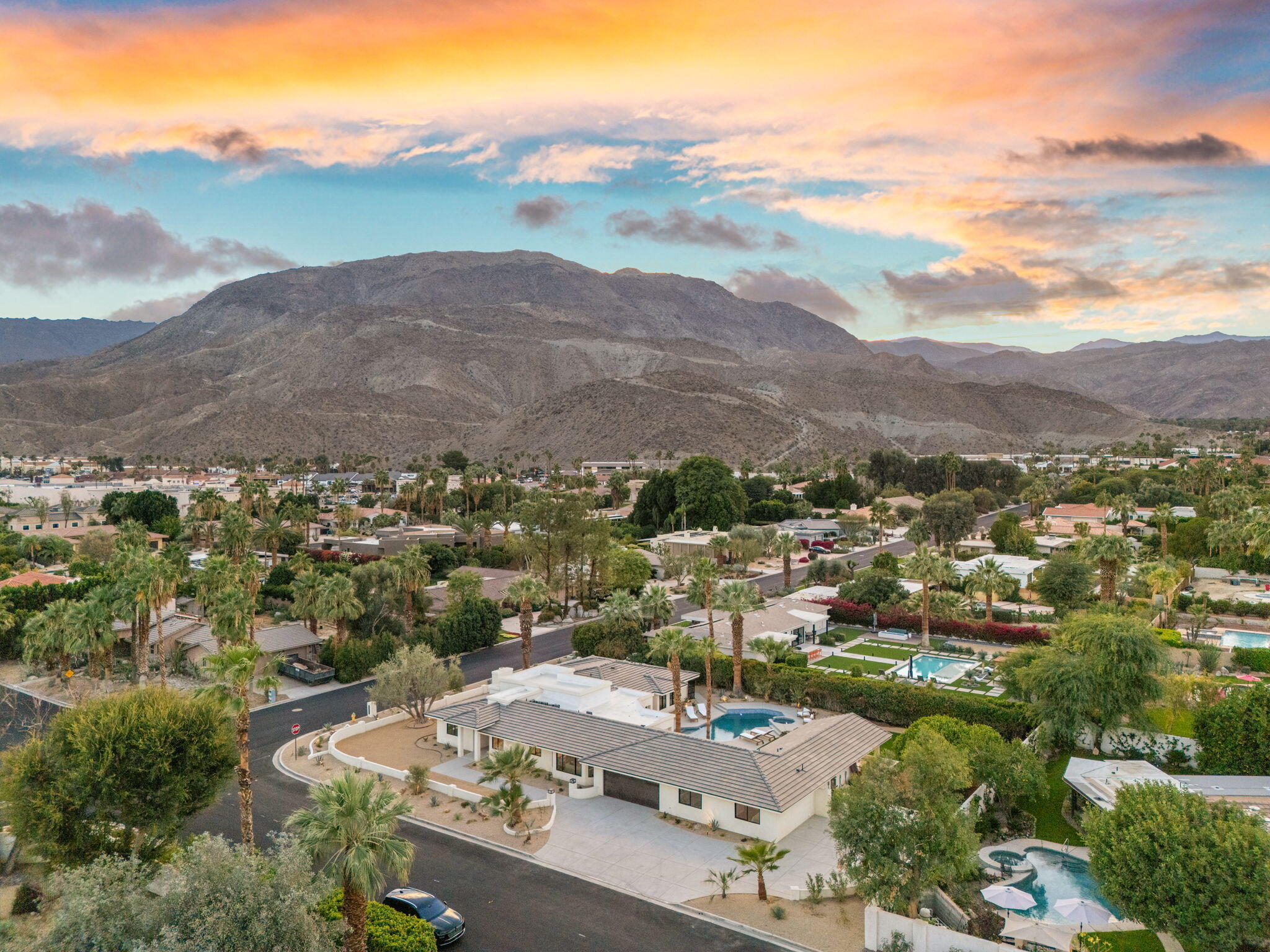 72400 Rancho Road Rancho Mirage, CA 92270 - Photo 14 of 114 14-web-or-mls-DJI_20251113163139_0078_D