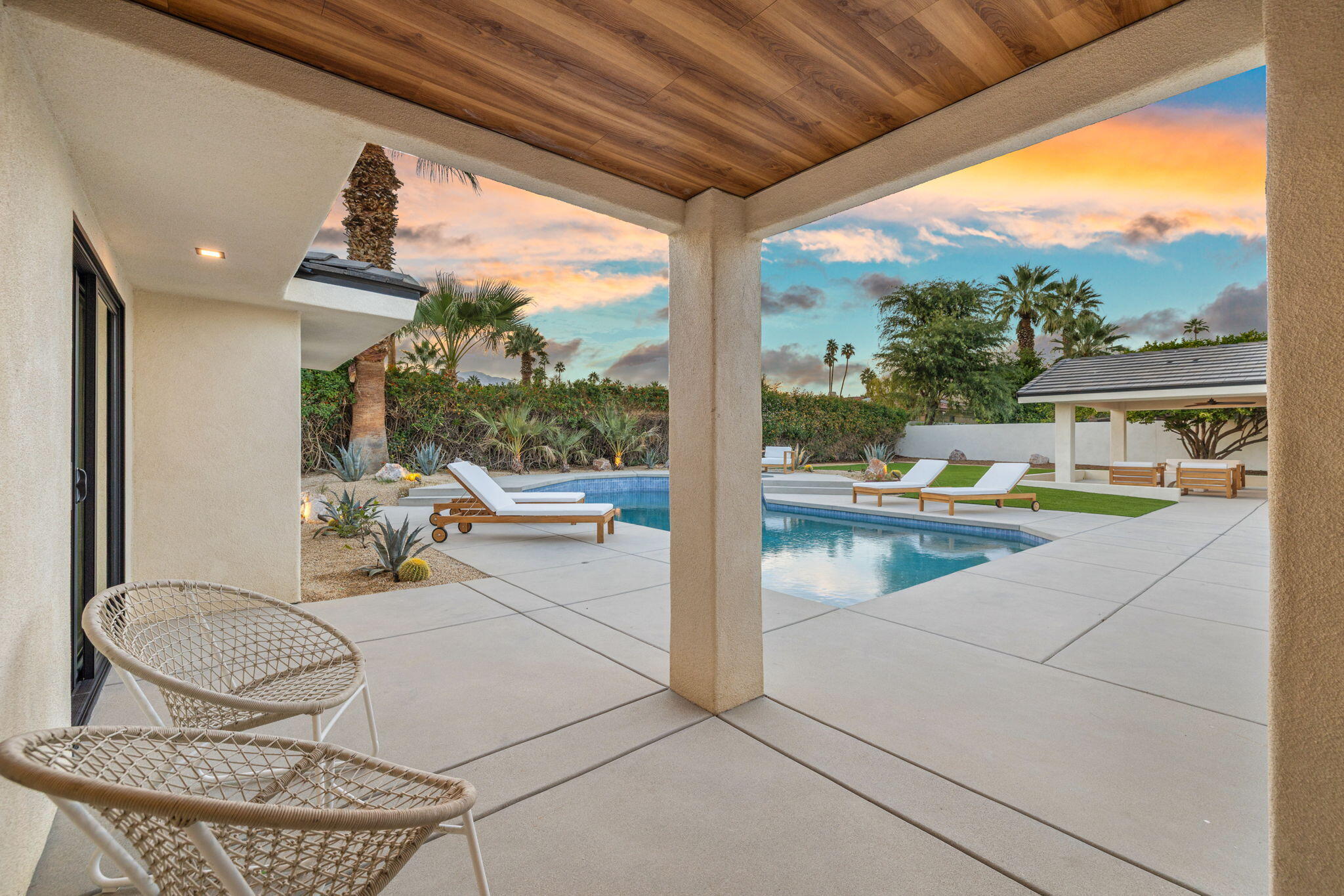 72400 Rancho Road Rancho Mirage, CA 92270 - Photo 26 of 114 26-web-or-mls-2H8A8718