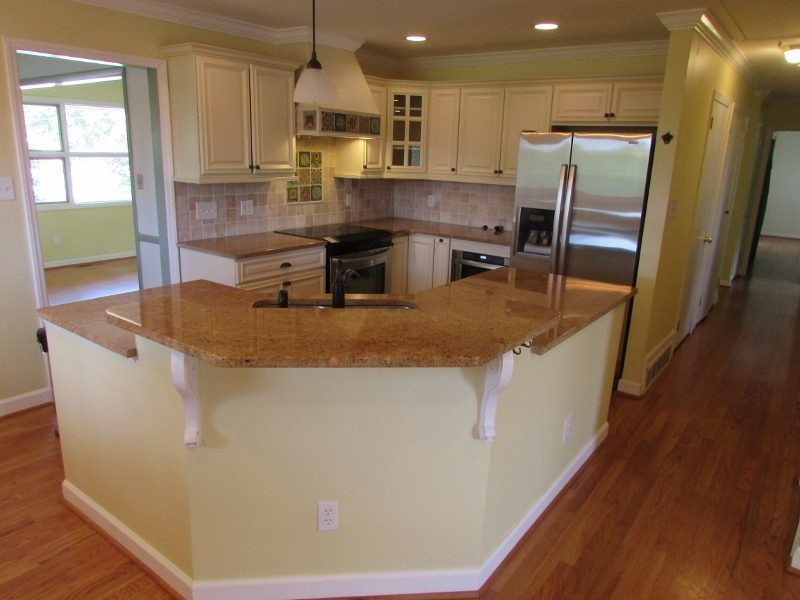 3844 Marsh Creek Road Raleigh, NC 27604 - Photo 8 of 25 Kitchen