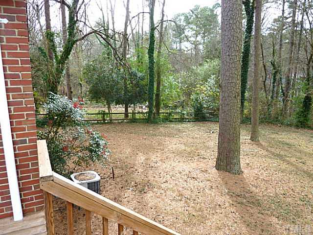 804 Merrie Road Raleigh, NC 27606 - Photo 17 of 21