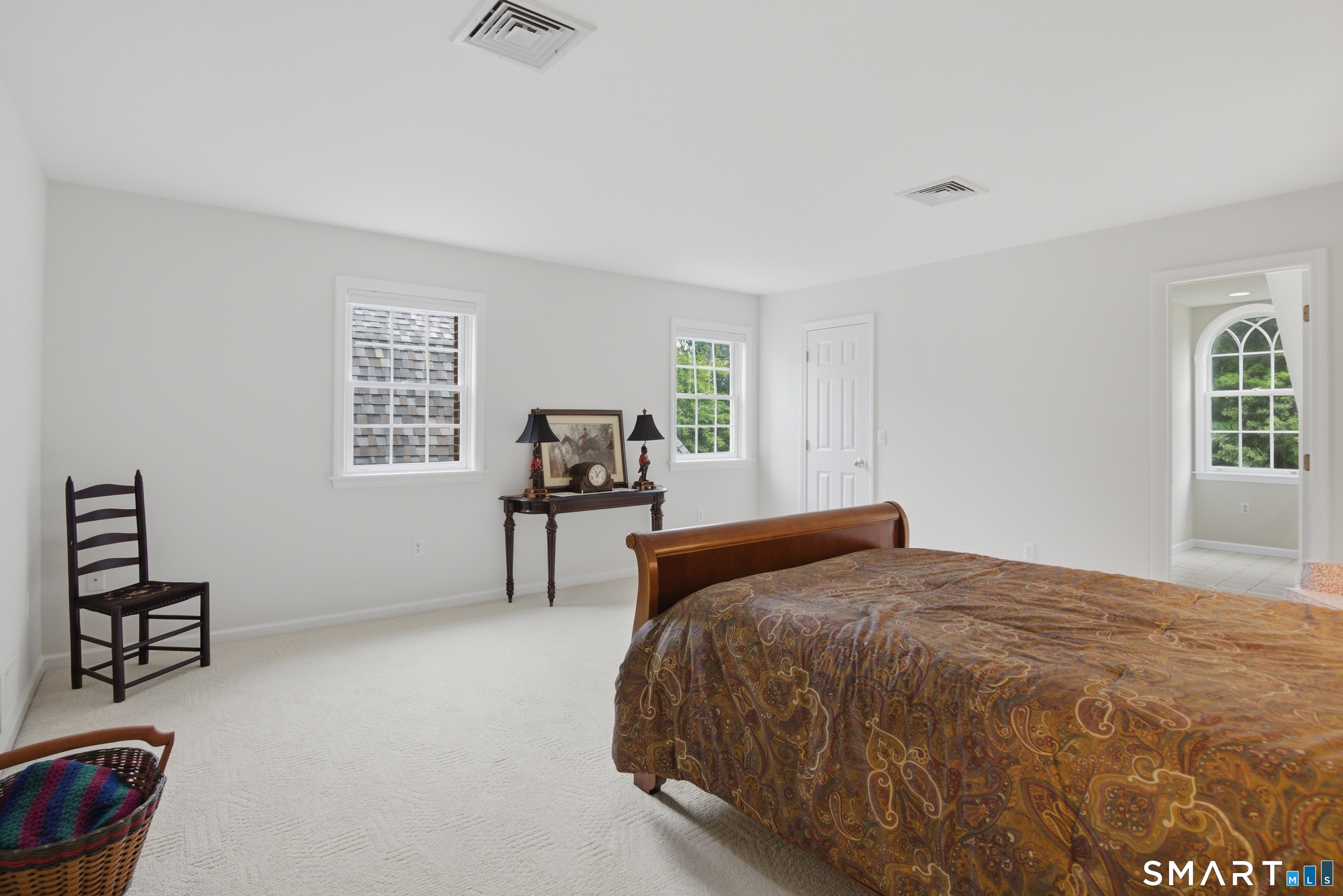 395 Sperry Road Bethany, CT 06524 - Photo 22 of 40