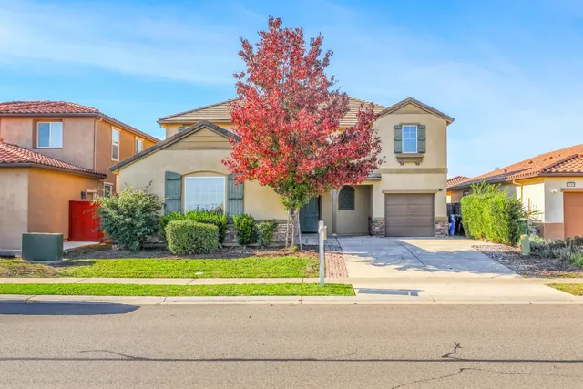 $728,000 | 10084 Cape Verde Drive, Elk Grove, CA 95757