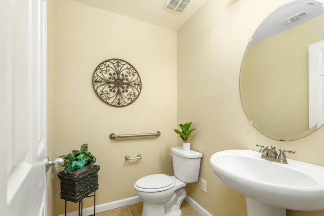 $728,000 | 10084 Cape Verde Drive, Elk Grove, CA 95757