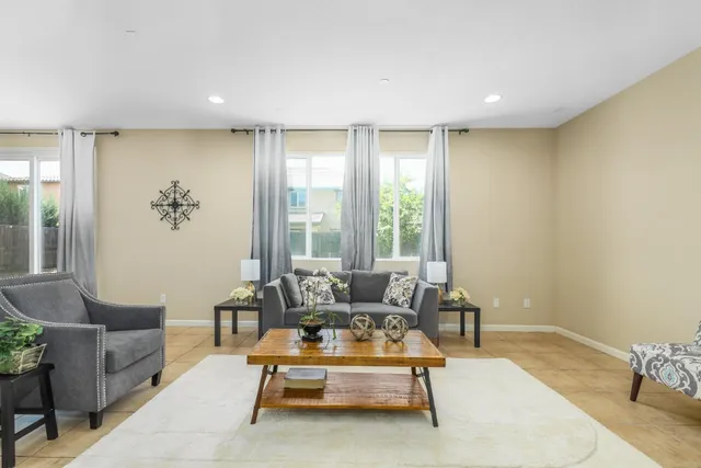 $728,000 | 10084 Cape Verde Drive, Elk Grove, CA 95757