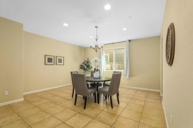 $728,000 | 10084 Cape Verde Drive, Elk Grove, CA 95757