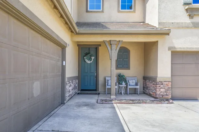 $728,000 | 10084 Cape Verde Drive, Elk Grove, CA 95757