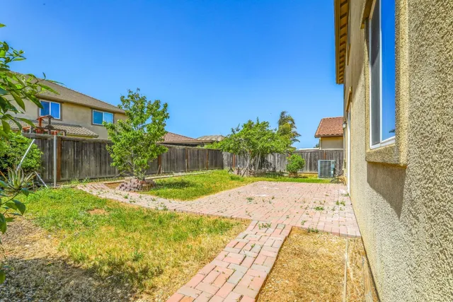 $728,000 | 10084 Cape Verde Drive, Elk Grove, CA 95757