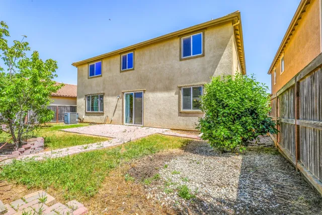 $728,000 | 10084 Cape Verde Drive, Elk Grove, CA 95757