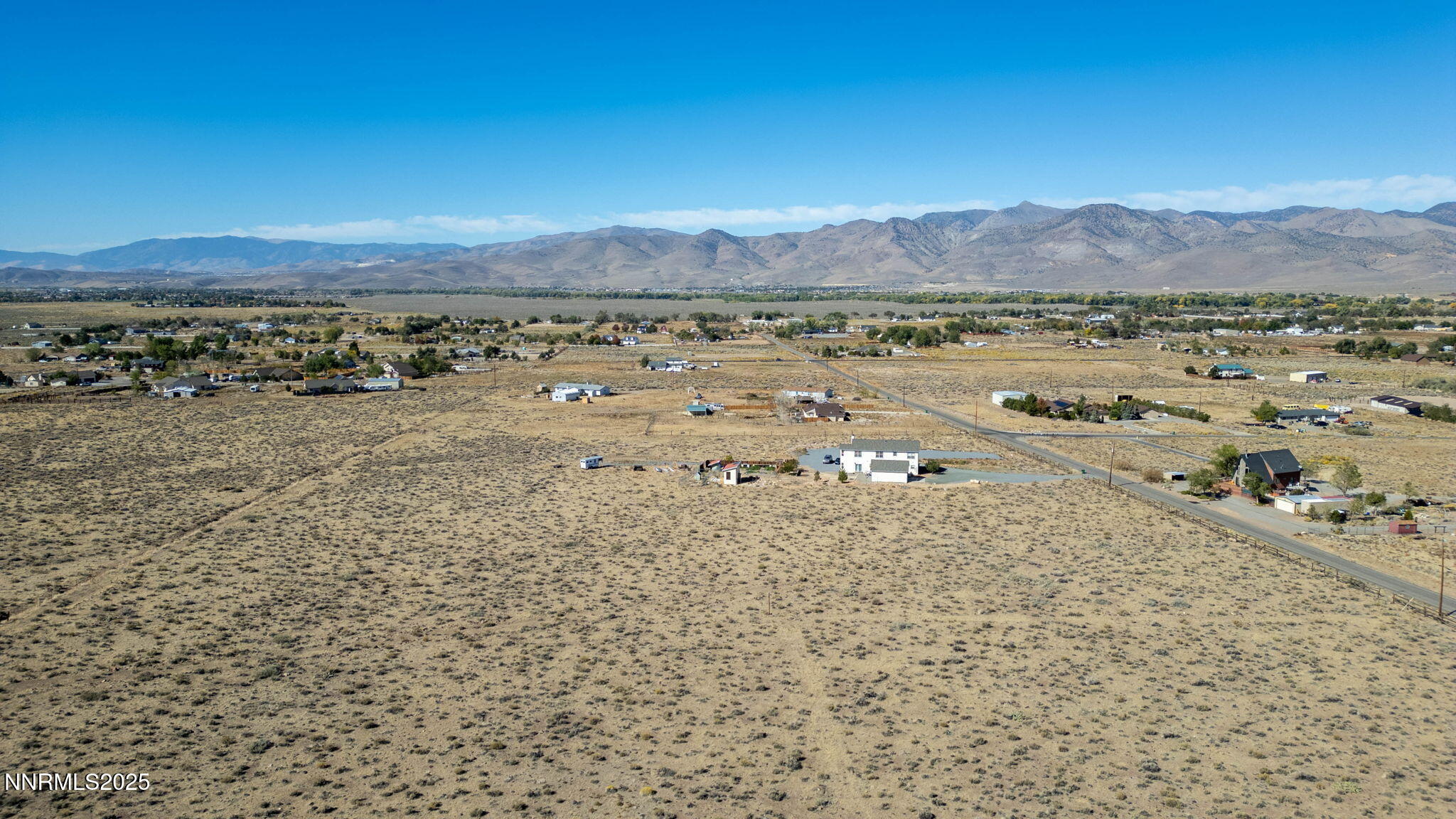 255 Como Lane Dayton, NV 89403 - Photo 3 of 15 a view of a city
