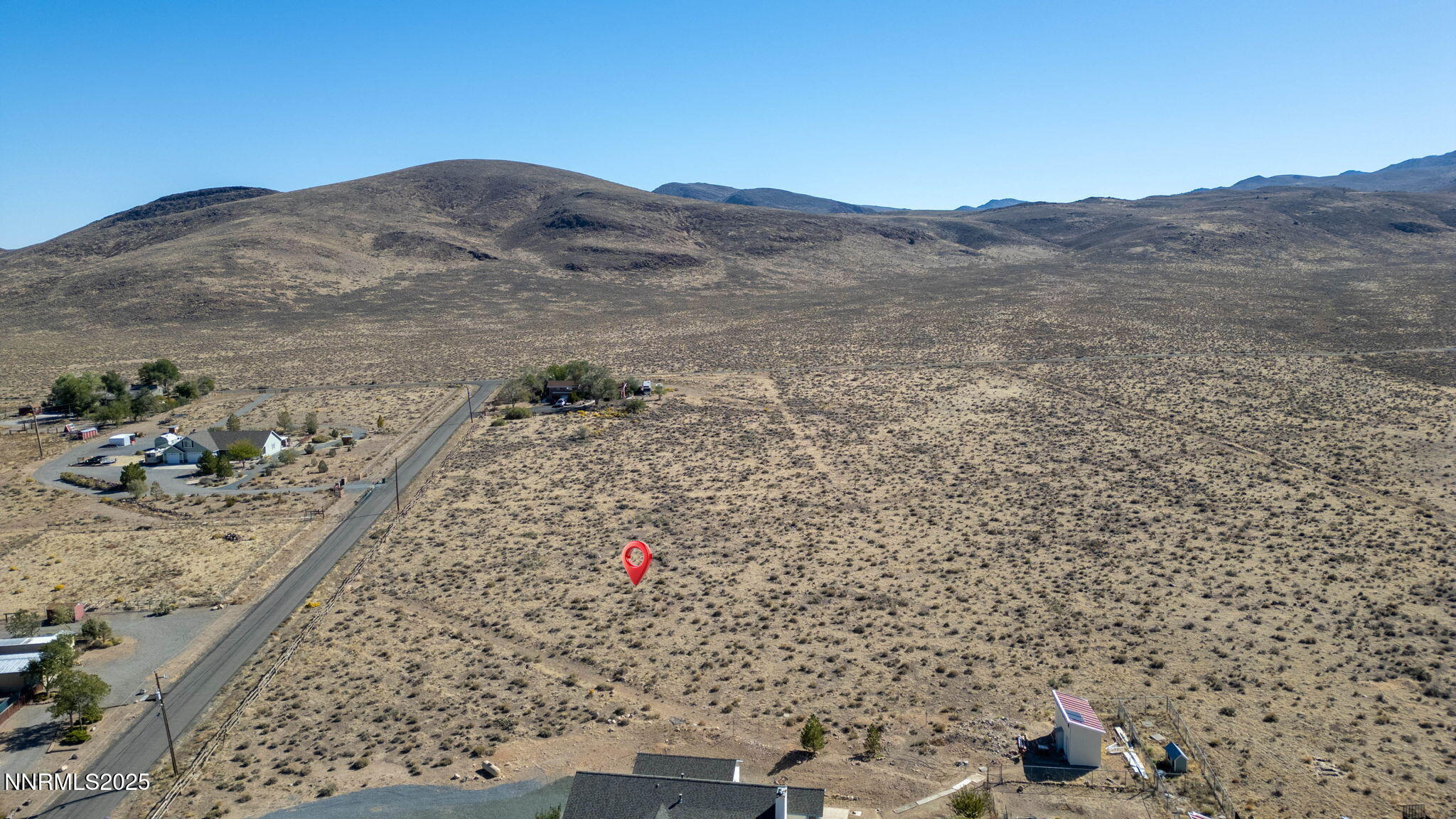 255 Como Lane Dayton, NV 89403 - Photo 7 of 15 a view of a backyard
