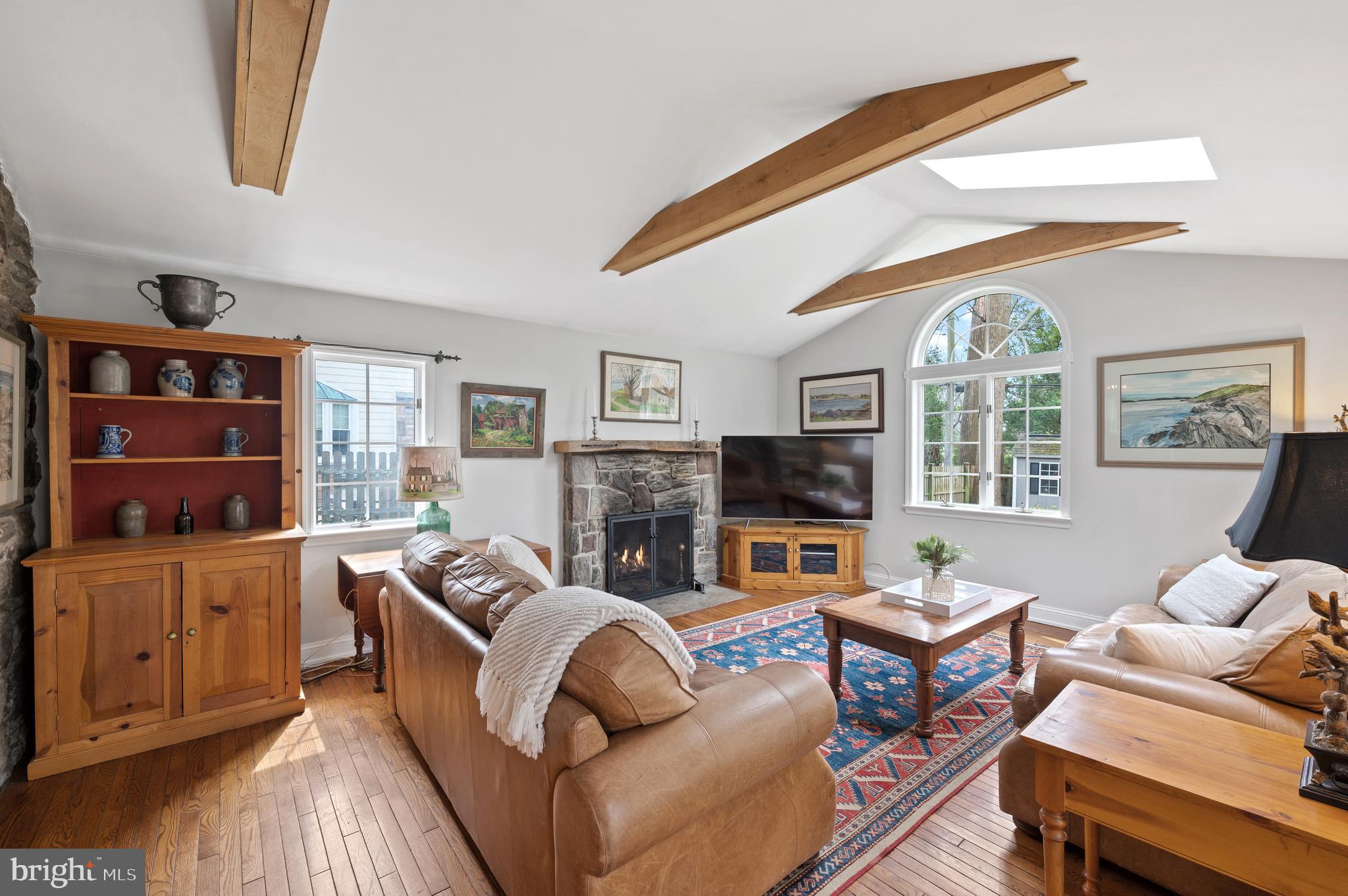 5 Briar Road Wayne, PA 19087 - Photo 14 of 36 So Inviting with Lots of Character