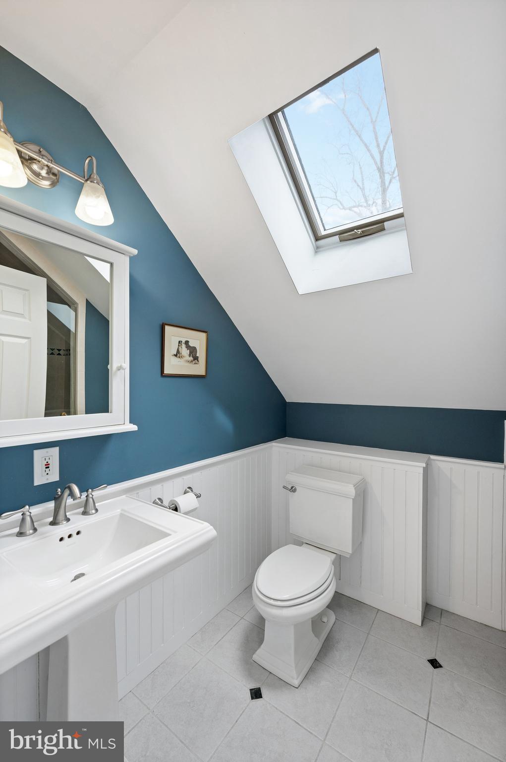 5 Briar Road Wayne, PA 19087 - Photo 30 of 36 3rd Floor Full Bath with Tile Stall Shower