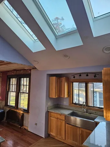 $250,000 | 514 Mineral Springs Drive, McHenry, IL 60051